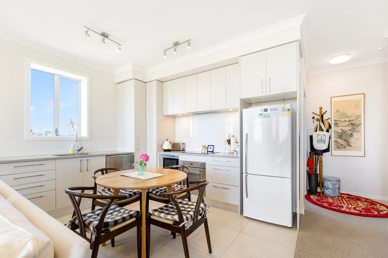 Photo of property in 110 Rewa Rewa Lane, Orewa, 0931