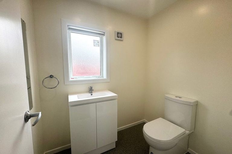 Photo of property in 86 Reynolds Street, Taita, Lower Hutt, 5011