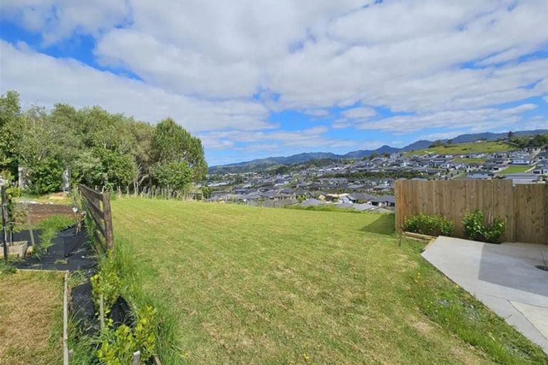 Photo of property in 11 Three Brothers Place, Warkworth, 0981