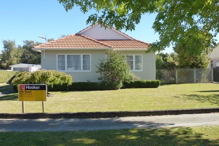 Photo of property in 4 Savage Crescent, West End, Palmerston North, 4412
