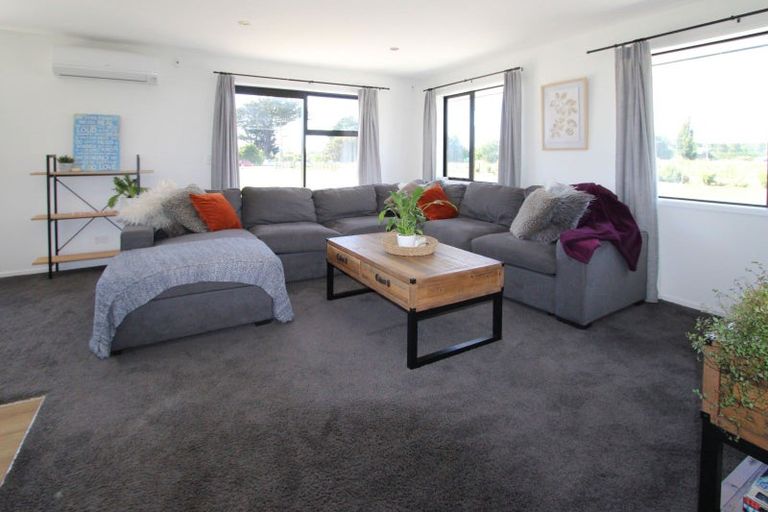 Photo of property in 77 Halls Road, Pahiatua, 4910