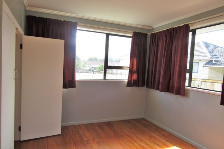Photo of property in 101a Russell Road, Manurewa, Auckland, 2102