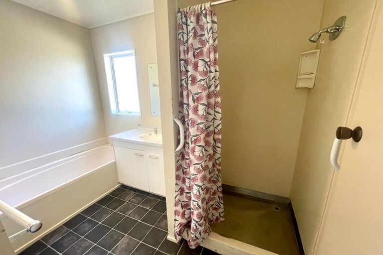 Photo of property in 32a Wharenui Road, Owhata, Rotorua, 3010