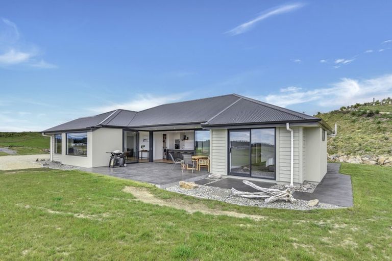 Photo of property in 129 Tiro Kina Road, Tasman, Upper Moutere, 7175