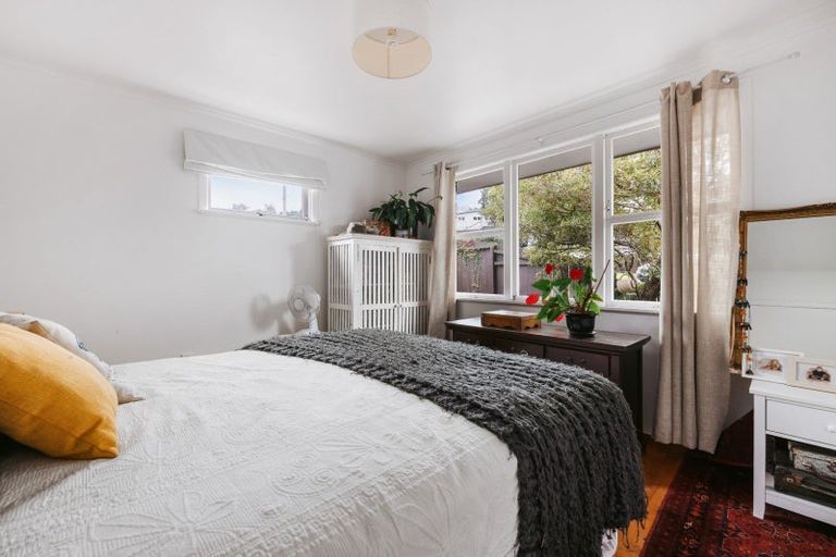 Photo of property in 1/86 Pillans Road, Otumoetai, Tauranga, 3110