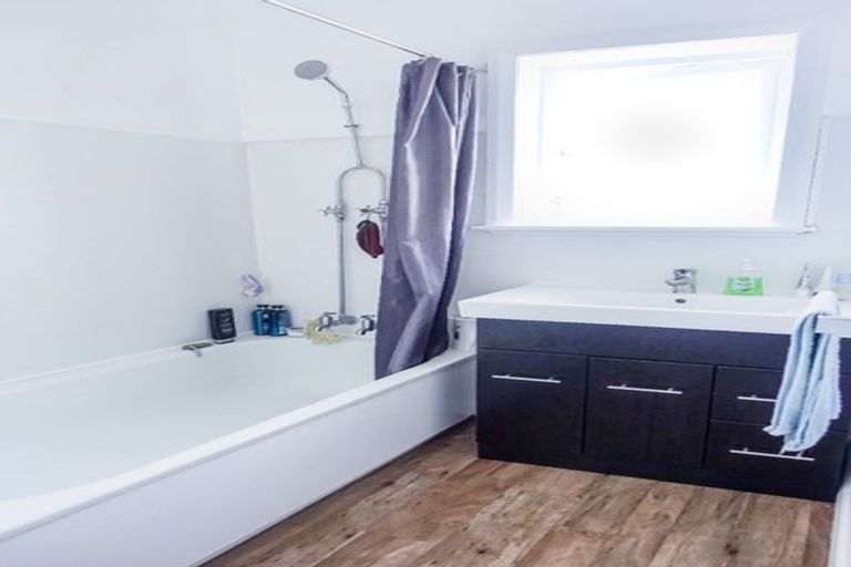 Photo of property in 361 Tay Street, Turnbull Thomson Park, Invercargill, 9810