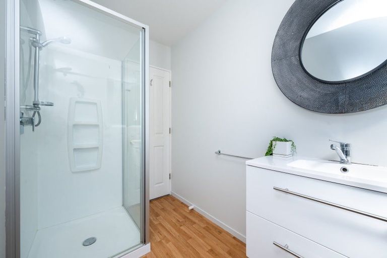 Photo of property in 2/64 The Esplanade, Westshore, Napier, 4110