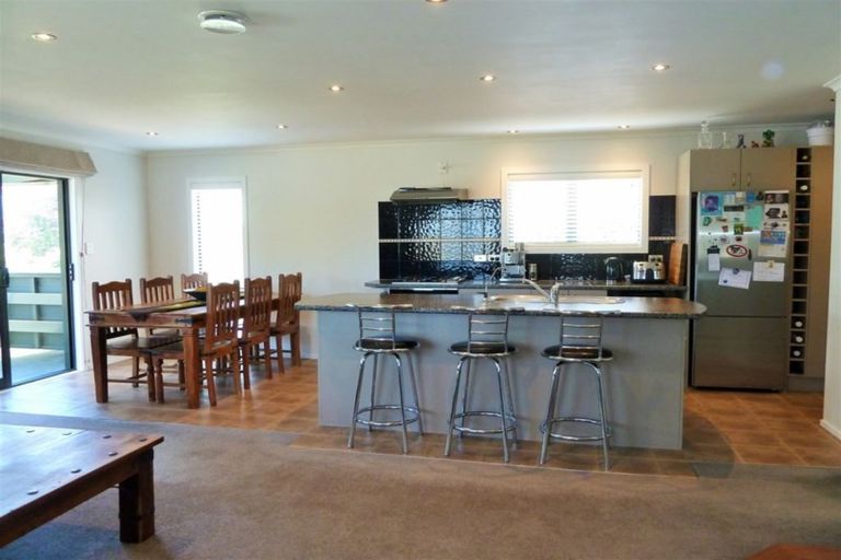 Photo of property in 330 Main Sh25 Road, Tairua, 3508
