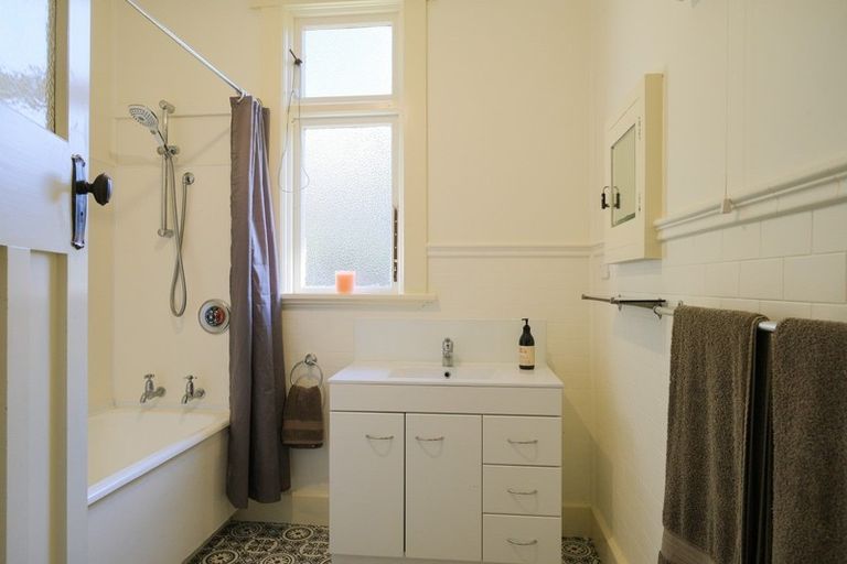 Photo of property in 16 Cairnhill Street, Maori Hill, Dunedin, 9010