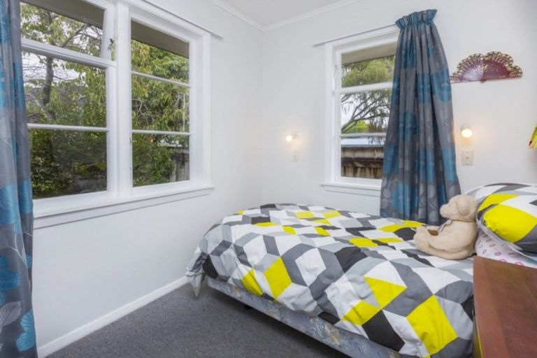 Photo of property in 44 Seddon Street, Wallaceville, Upper Hutt, 5018