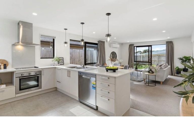 Photo of property in 52b Kayes Road, Pukekohe, 2120