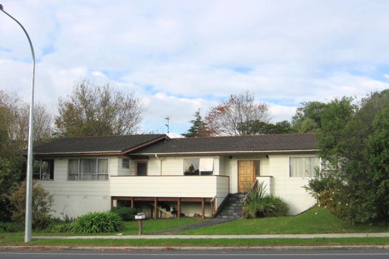 Photo of property in 36 Everglade Drive, Goodwood Heights, Auckland, 2105