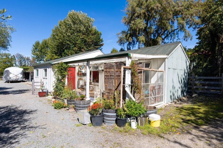 Photo of property in 200 Loburn Whiterock Road, Loburn, Rangiora, 7472