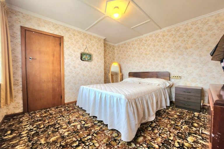 Photo of property in 12 Balmoral Street, Oamaru North, Oamaru, 9400