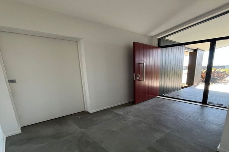 Photo of property in 9 Wheriko Avenue, Glenbrook, 2681