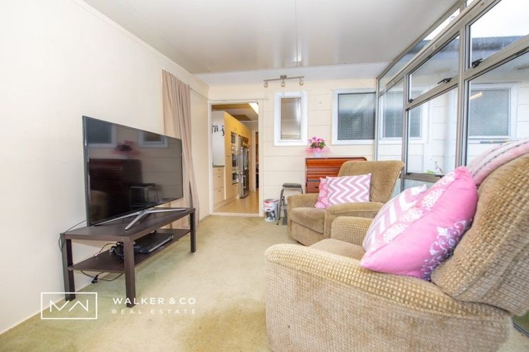 Photo of property in 3/37 Marion Street, Silverstream, Upper Hutt, 5019