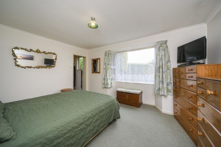 Photo of property in 47 Kaimanawa Street, Kelvin Grove, Palmerston North, 4414