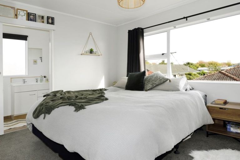 Photo of property in 2/39 Roto Street, Tahunanui, Nelson, 7011