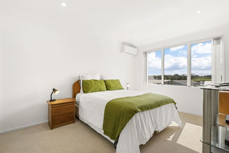 Photo of property in 37 Whenuapai Drive, Whenuapai, Auckland, 0618