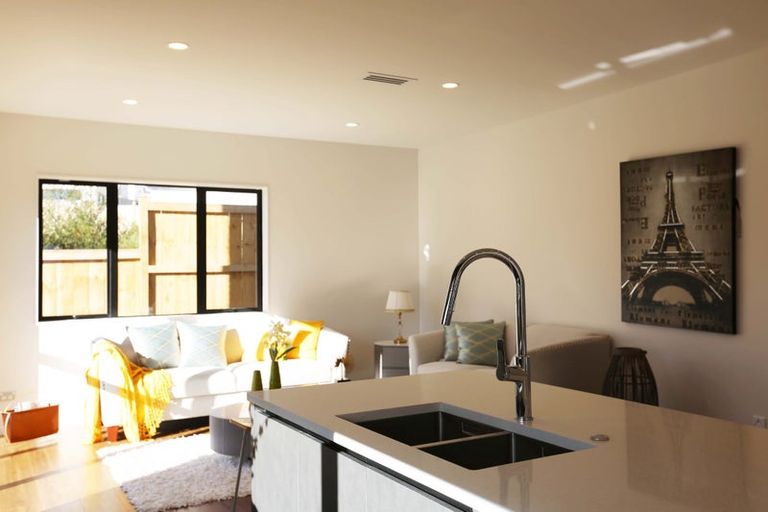 Photo of property in 25 Tannaghmore Drive, Flat Bush, Auckland, 2019