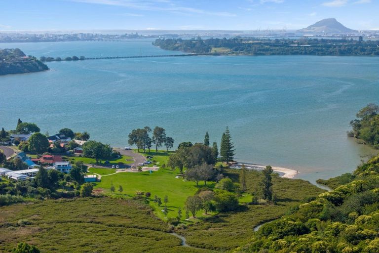 Photo of property in 40 Corinna Street, Welcome Bay, Tauranga, 3112