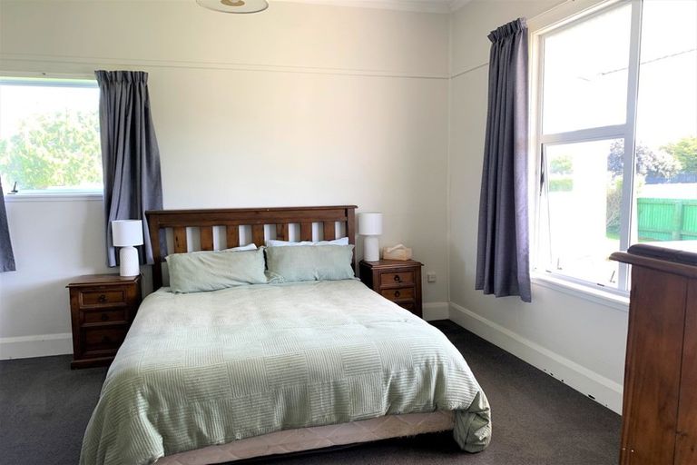 Photo of property in 12 Ewen Road, Temuka, 7920