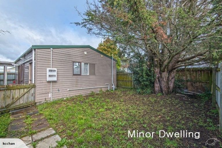 Photo of property in 10 Kitewao Street, Northcote, Auckland, 0627