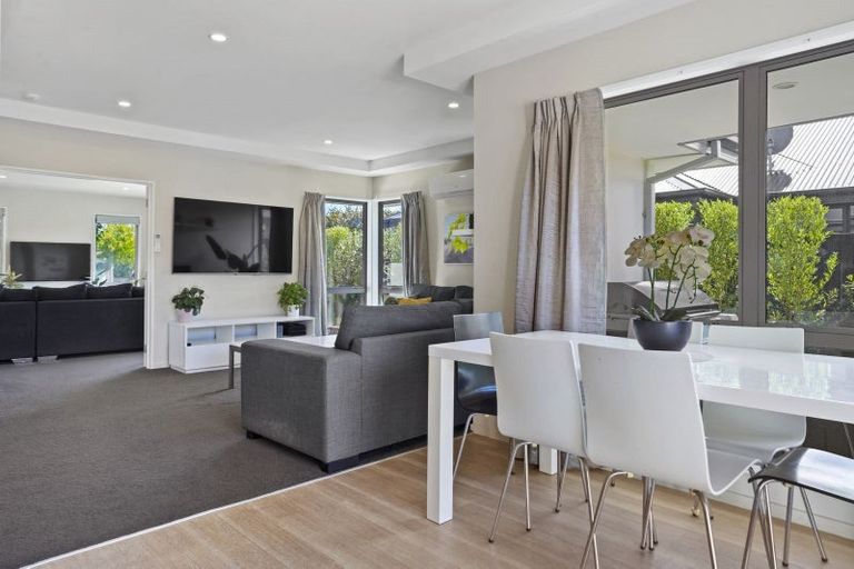 Photo of property in 11 Whitau Place, Marshland, Christchurch, 8083