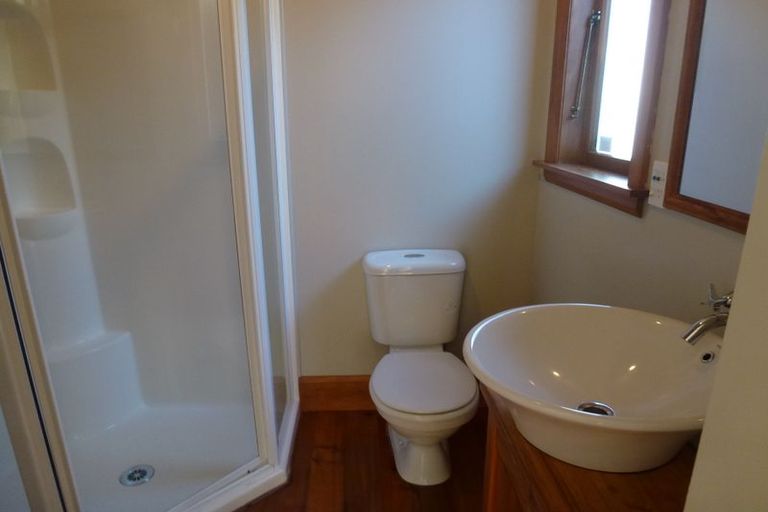 Photo of property in 24 Milverton Avenue, Hokowhitu, Palmerston North, 4410