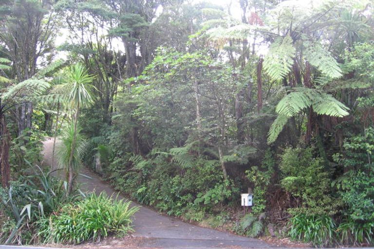 Photo of property in 65 Park Road, Titirangi, Auckland, 0604