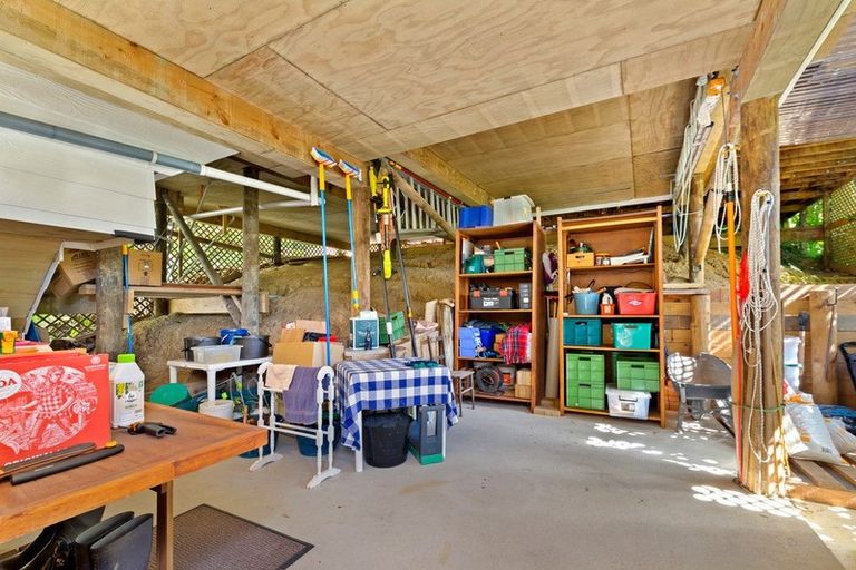 Photo of property in 2/19 Valley Road, Browns Bay, Auckland, 0630