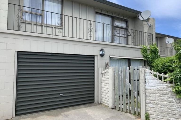 Photo of property in 4/35 Elizabeth Street, Riccarton, Christchurch, 8041