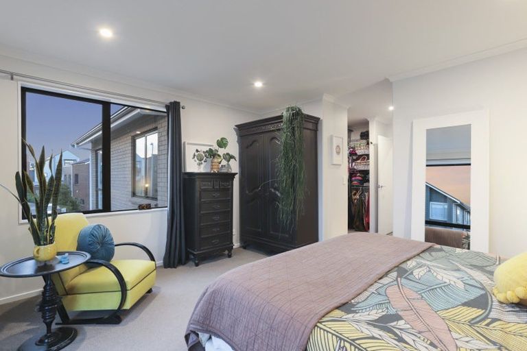 Photo of property in 2 Touhou Road, Hobsonville, Auckland, 0616