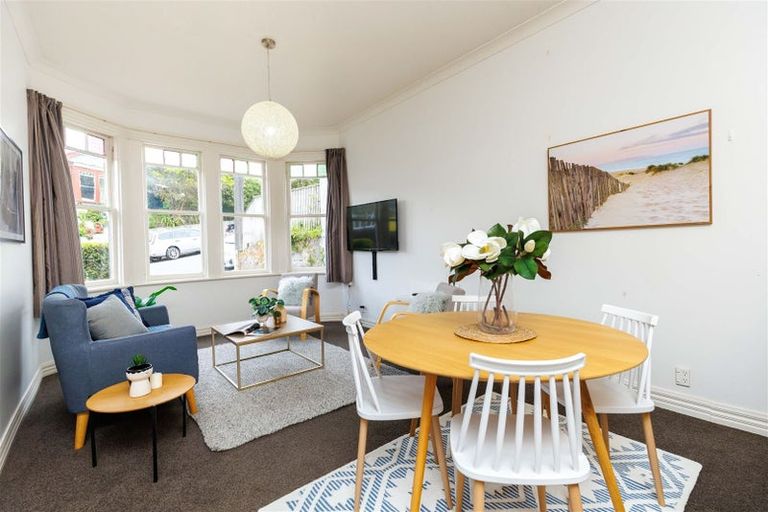 Photo of property in 22 Reuben Avenue, Brooklyn, Wellington, 6021