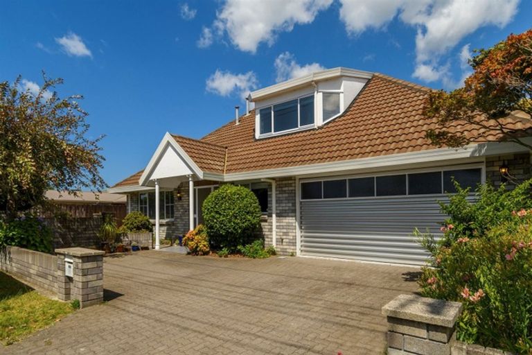 Photo of property in 18 Brookfield Terrace, Brookfield, Tauranga, 3110