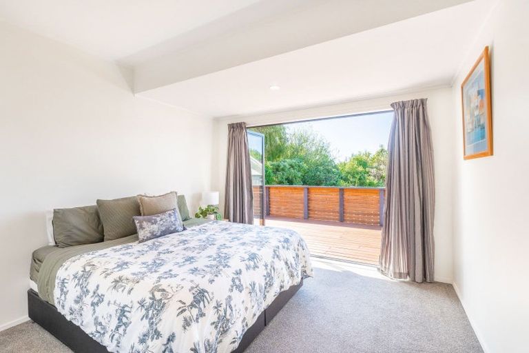 Photo of property in 19 Alexander Road, Raumati Beach, Paraparaumu, 5032