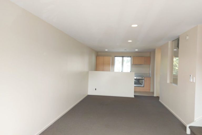 Photo of property in 7 Albionvale Road, Glen Eden, Auckland, 0602