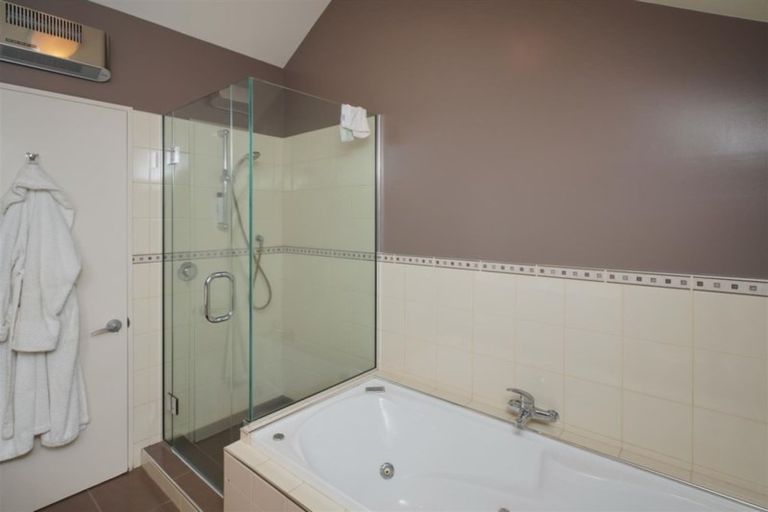 Photo of property in 29 Tui Street, Fendalton, Christchurch, 8041