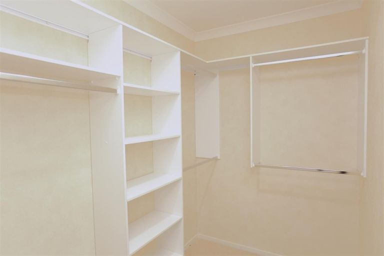 Photo of property in 35 Seneca Court, Golflands, Auckland, 2013