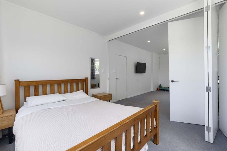 Photo of property in 6 Laing Place, Otumoetai, Tauranga, 3110