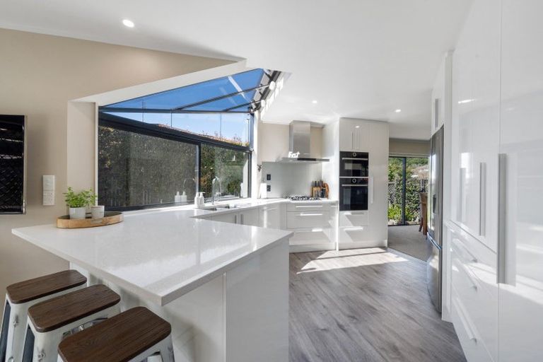 Photo of property in 16 Britannia Place, Half Moon Bay, Auckland, 2012