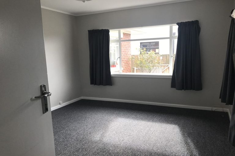 Photo of property in 211 Knowles Street, St Albans, Christchurch, 8052