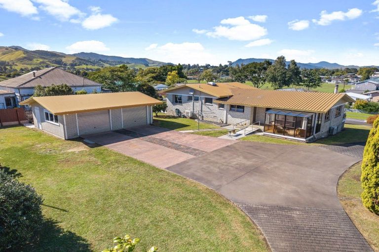 Photo of property in 2 Prospect Terrace, Paeroa, 3600