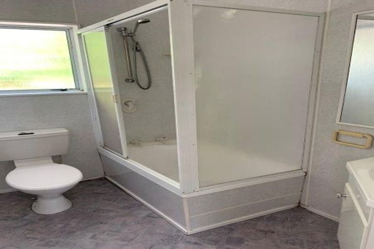 Photo of property in 52 Capell Avenue, Lake Hawea, Wanaka, 9382