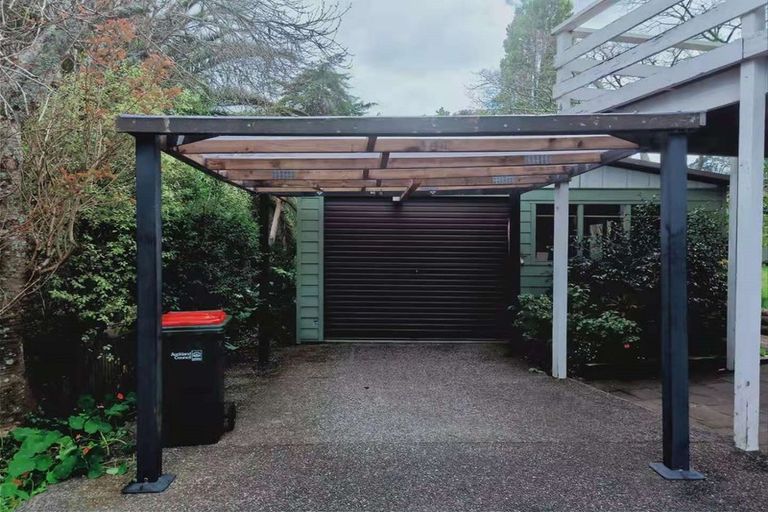 Photo of property in 56 Andrew Road, Howick, Auckland, 2010