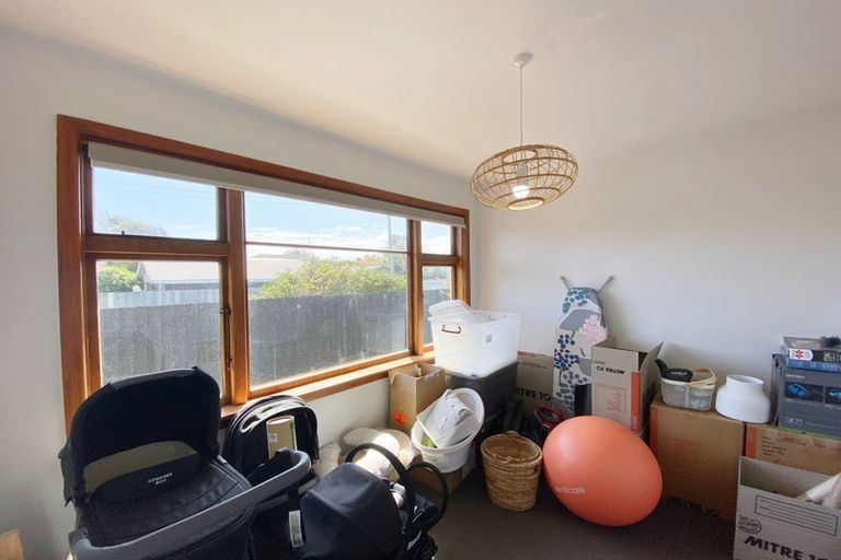 Photo of property in 11 Estuary Road, New Brighton, Christchurch, 8061