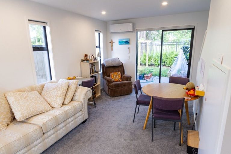 Photo of property in 2/48 Mohua Lane, Upper Riccarton, Christchurch, 8041