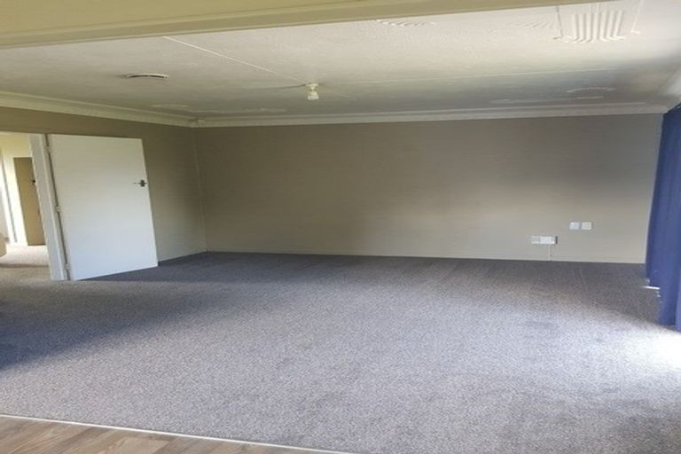 Photo of property in 1 Ward Street, Waverley, Invercargill, 9810