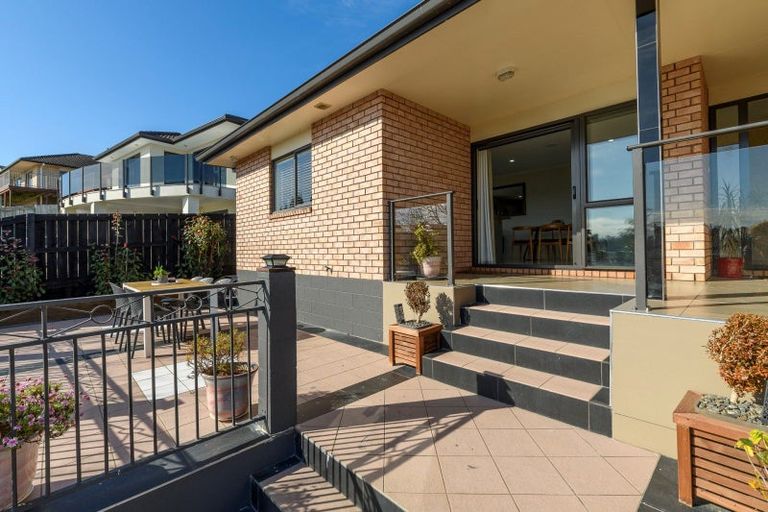 Photo of property in 79 Waterside Drive, Pyes Pa, Tauranga, 3112