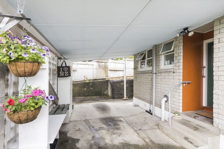 Photo of property in 112 West Street, Feilding, 4702